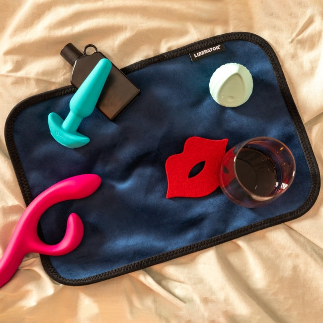 Fascinator Toy Pad - Moisture Resistant Toy Pad, Microvelvet