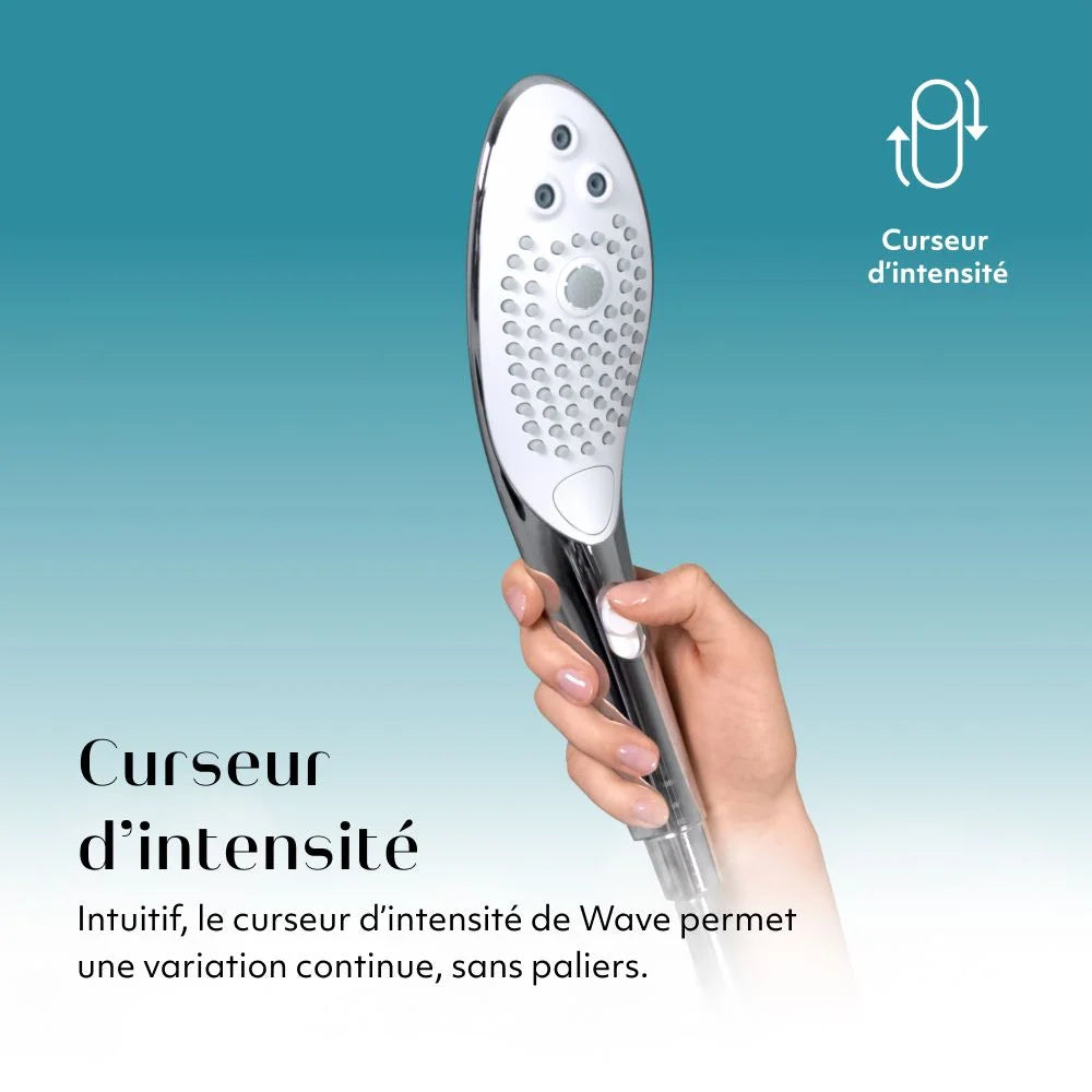 Wave - Shower Head in Chrome