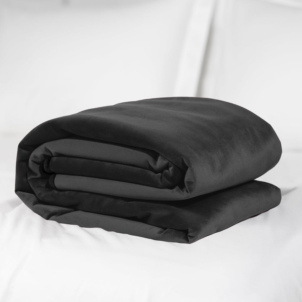 FASCINATOR THROW MINI – Microvelvet Waterproof Blanket by Liberator