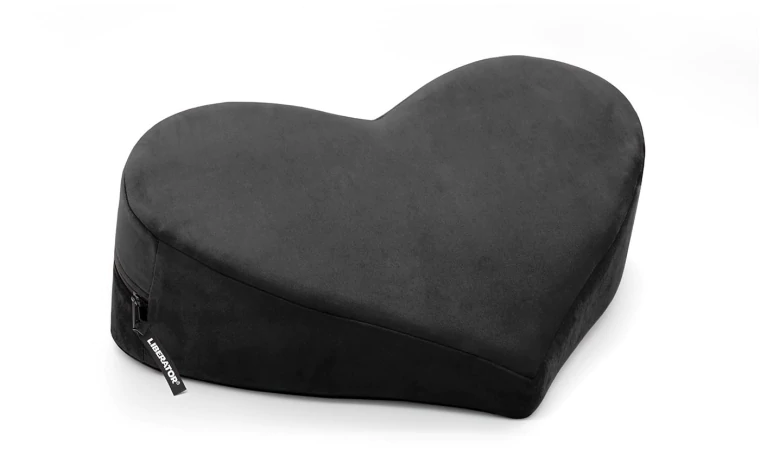 HEART WEDGE – Coussin de positionnement en forme de cœur par Liberator